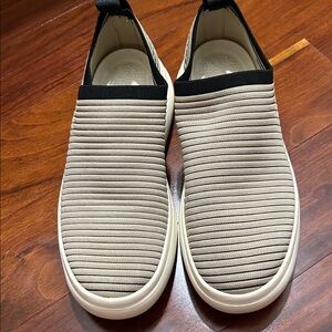 rag & bone Women's Beige and Black Ribbed Sneakers